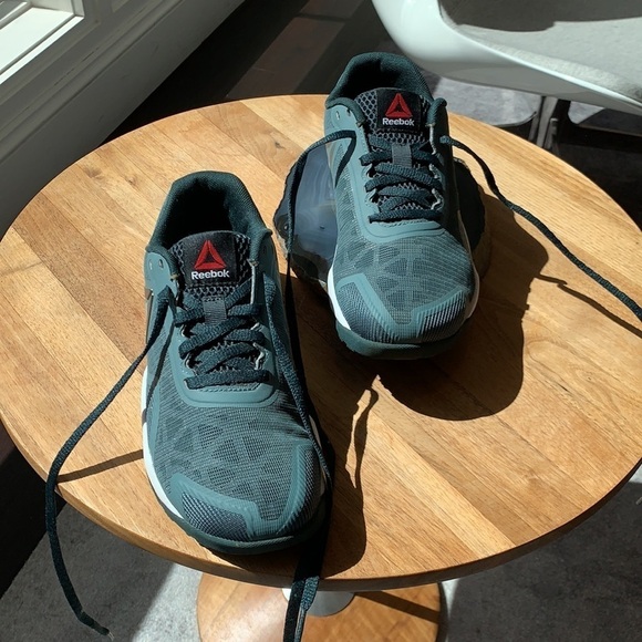 Reebok Workout 2.0 womens green sneakers size in 7 - Picture 2 of 7